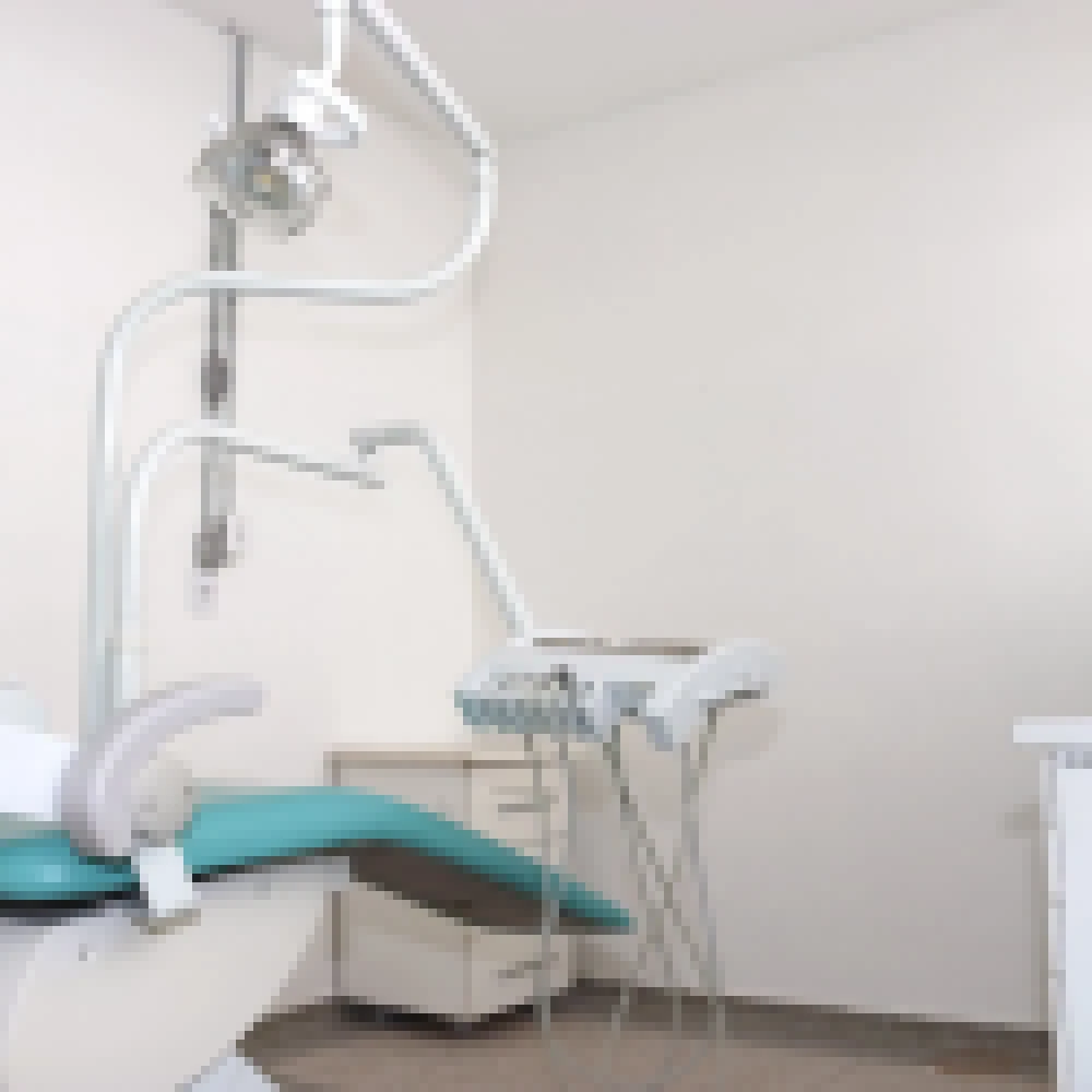 UBS Lopes de Oliveira inaugura novo consultÃ³rio odontolÃ³gico