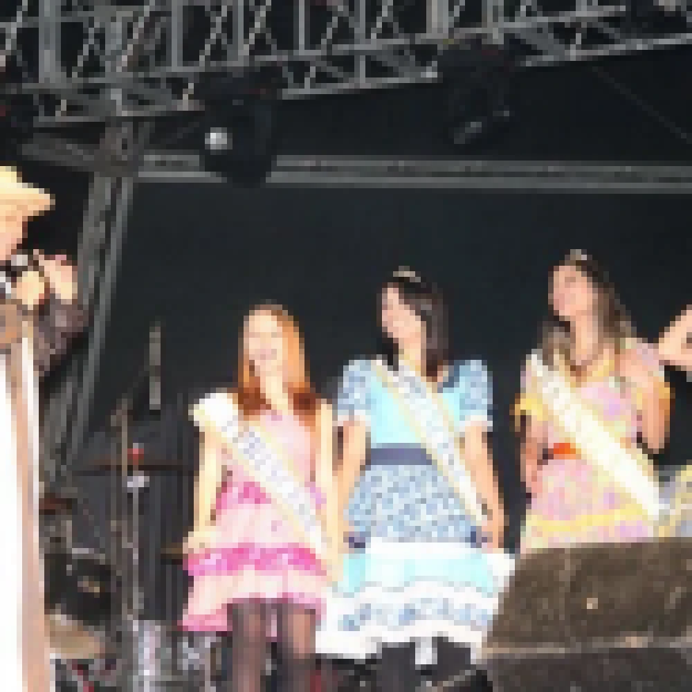 Veja imagens da noite de ontem, com show do CPM 22, na Festa Junina de Votorantim