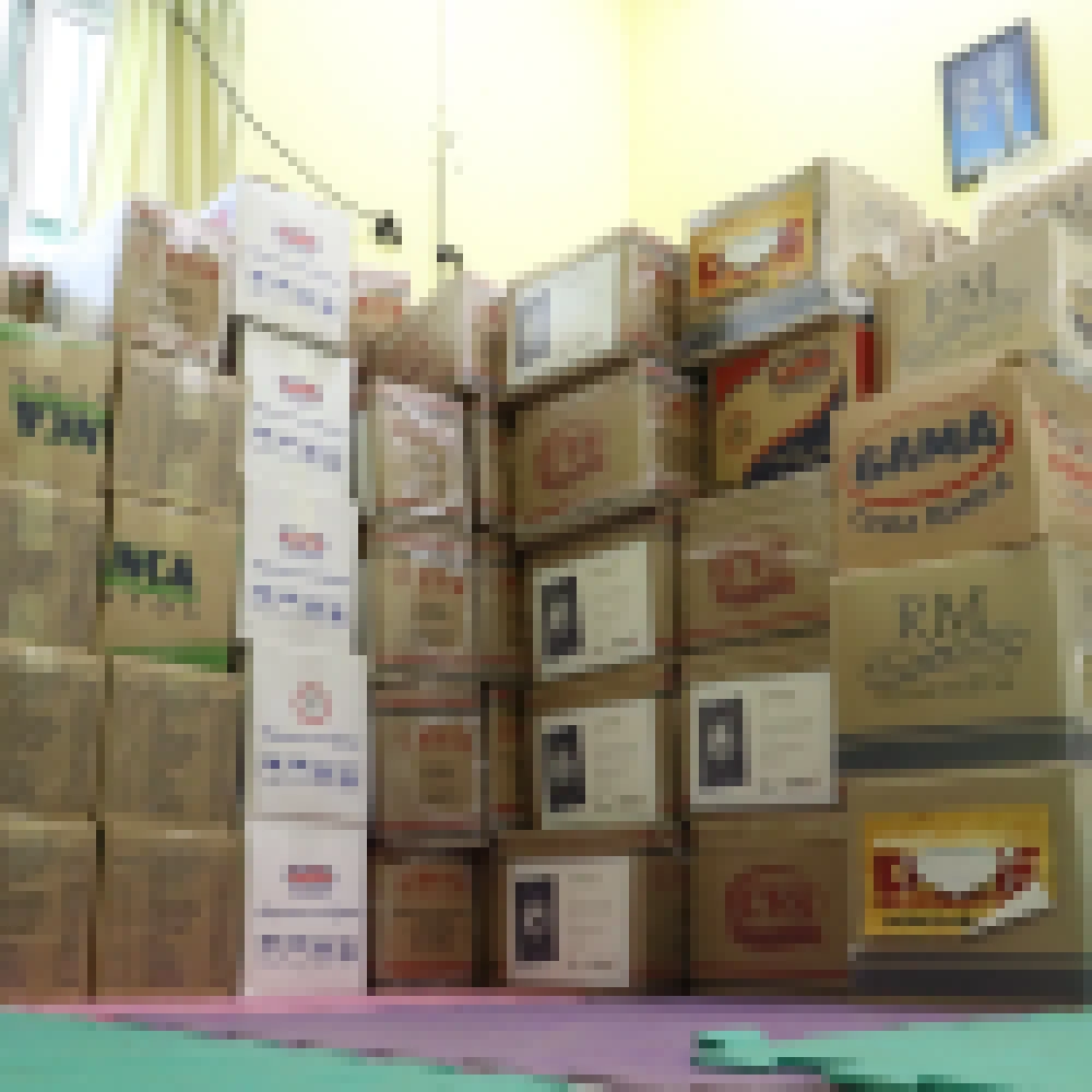 Campanha â€œA Fome nÃ£o Ã© Fake!â€� entrega mais 2.208 cestas bÃ¡sicas em sete pontos da cidade