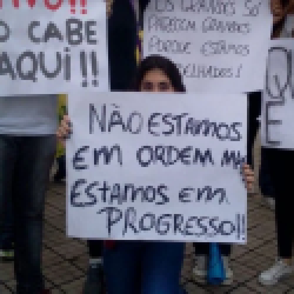 Acompanhe as imagens da ManifestaÃ§Ã£o que estÃ¡ ocorrendo hoje em Sorocaba