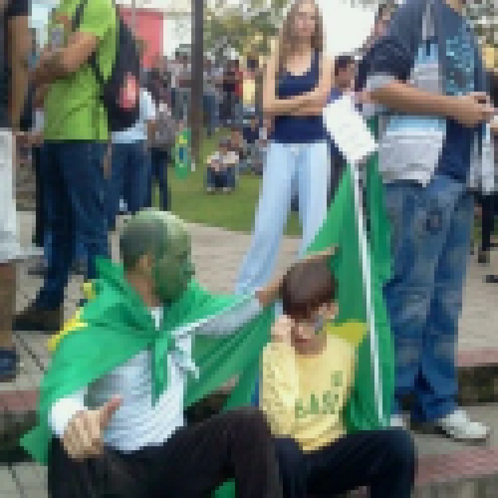 Acompanhe as imagens da ManifestaÃ§Ã£o que estÃ¡ ocorrendo hoje em Sorocaba