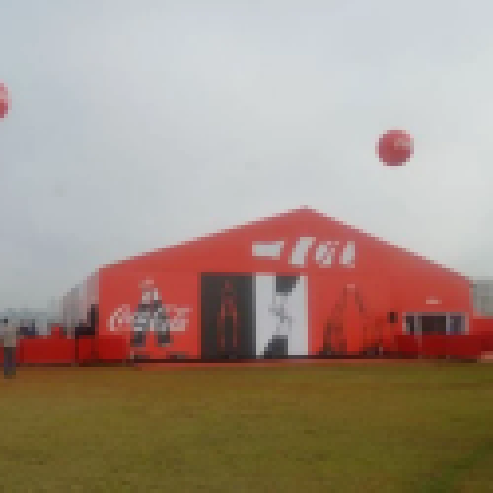 ExposiÃ§Ã£o sobre o centenÃ¡rio da garrafa da Coca-Cola segue atÃ© domingo