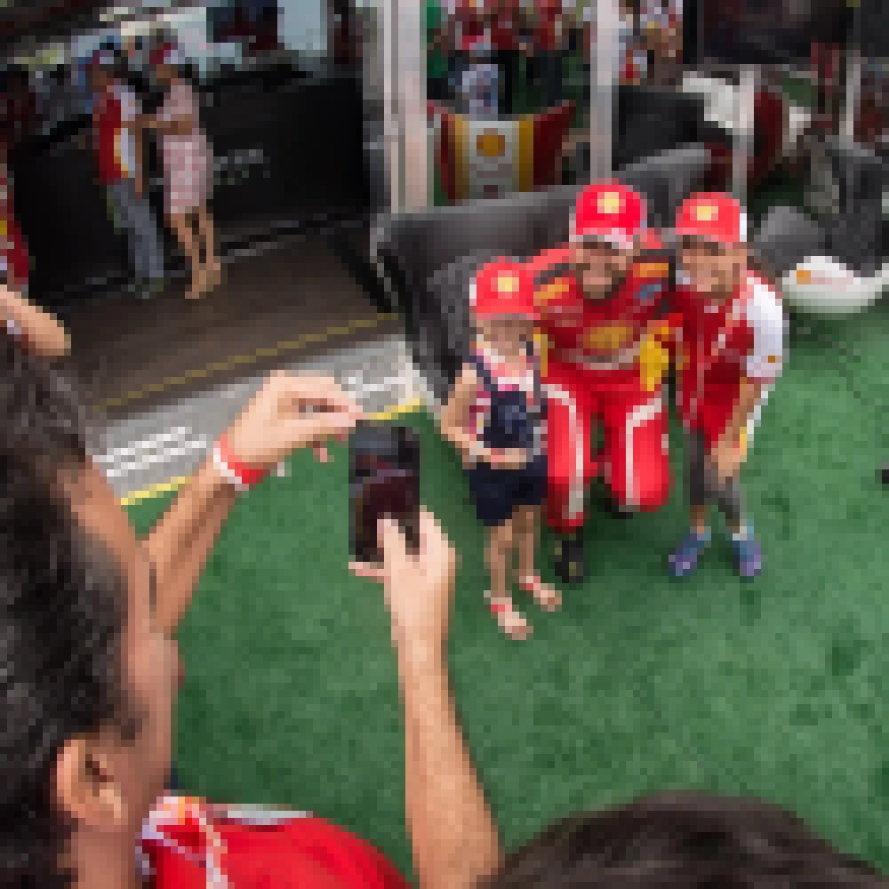 Ã�tila Abreu e Shell trazem de volta Ã  Stock Car o principal camarote das pistas brasileiras