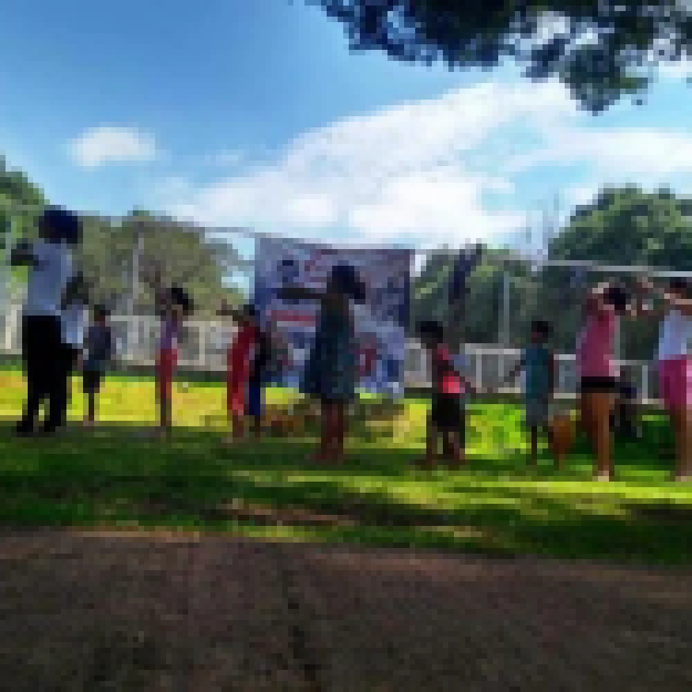 Aulas de capoeira sÃ£o oferecidas gratuitamente no CarandÃ¡