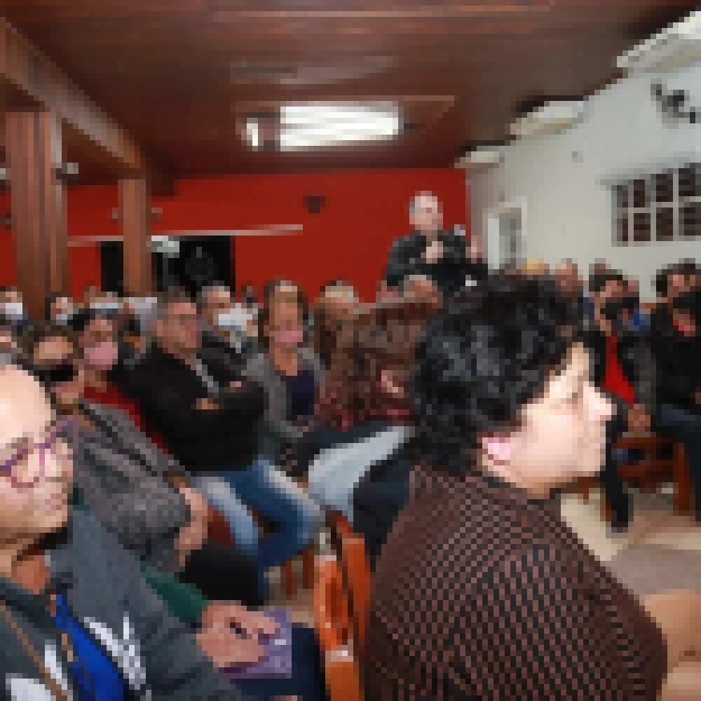 196 famÃ­lias do Jardim Humberto de Campos recebem tÃ­tulos de propriedade de imÃ³veis nesta quarta-feira (10)