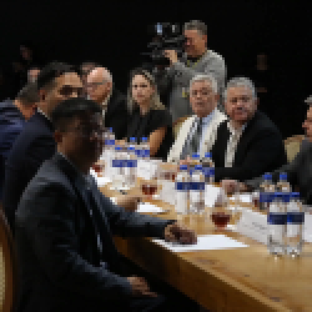 Presidente da Câmara prestigia mais uma edição do Mutirão de Empregos