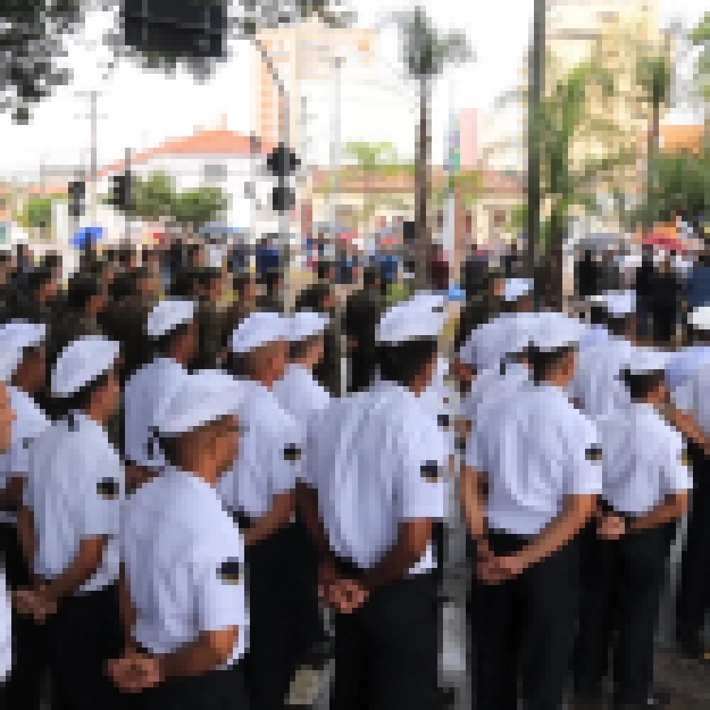 Ato Cívico e desfile marcam homenagem à Revolução Constitucionalista de 1932 em Sorocaba