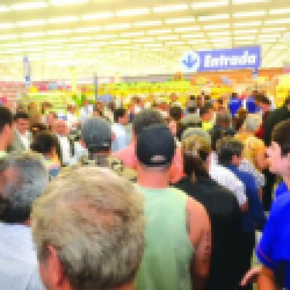 Inauguração do Lopes Supermercados na Zona Norte foi um sucesso