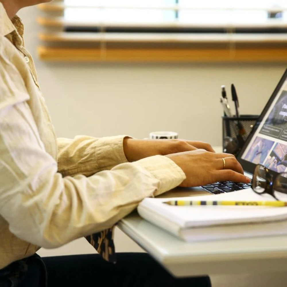 Ipea: 11% dos trabalhadores fizeram home office ao longo de 2020