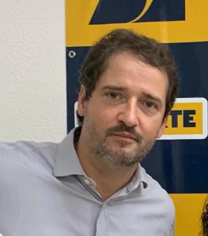 Justiça derruba ação de Manga contra Raul Marcelo por não identificar intenção de caluniar o prefeito