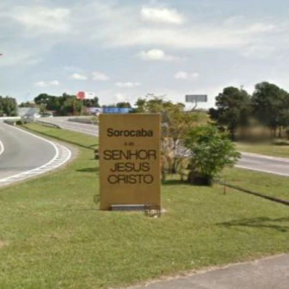 Juiz determina que Totem com frase “Sorocaba é do Senhor Jesus Cristo” seja retirado