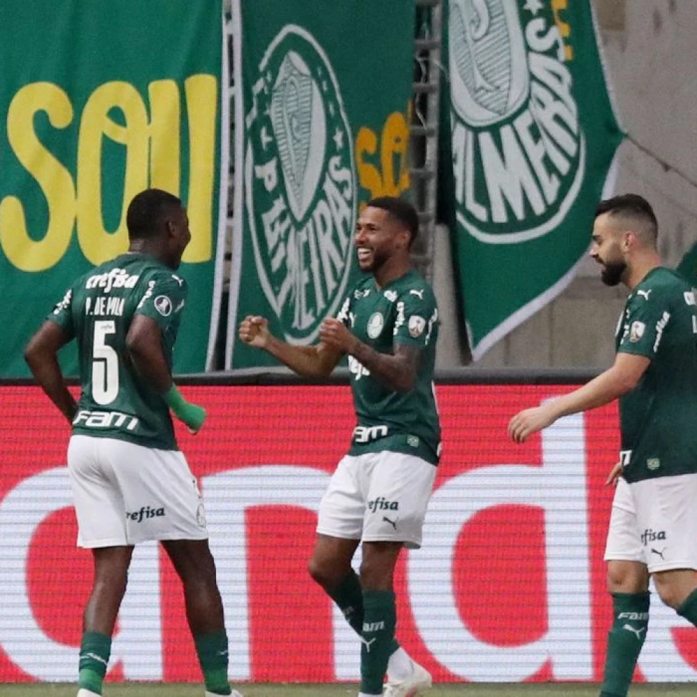 Libertadores: Palmeiras goleia Bolívar e avança para oitavas
