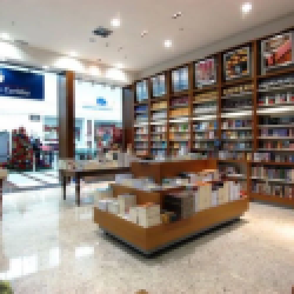 Livrarias Curitiba abre amanhã (4) sua loja na Zona Norte
