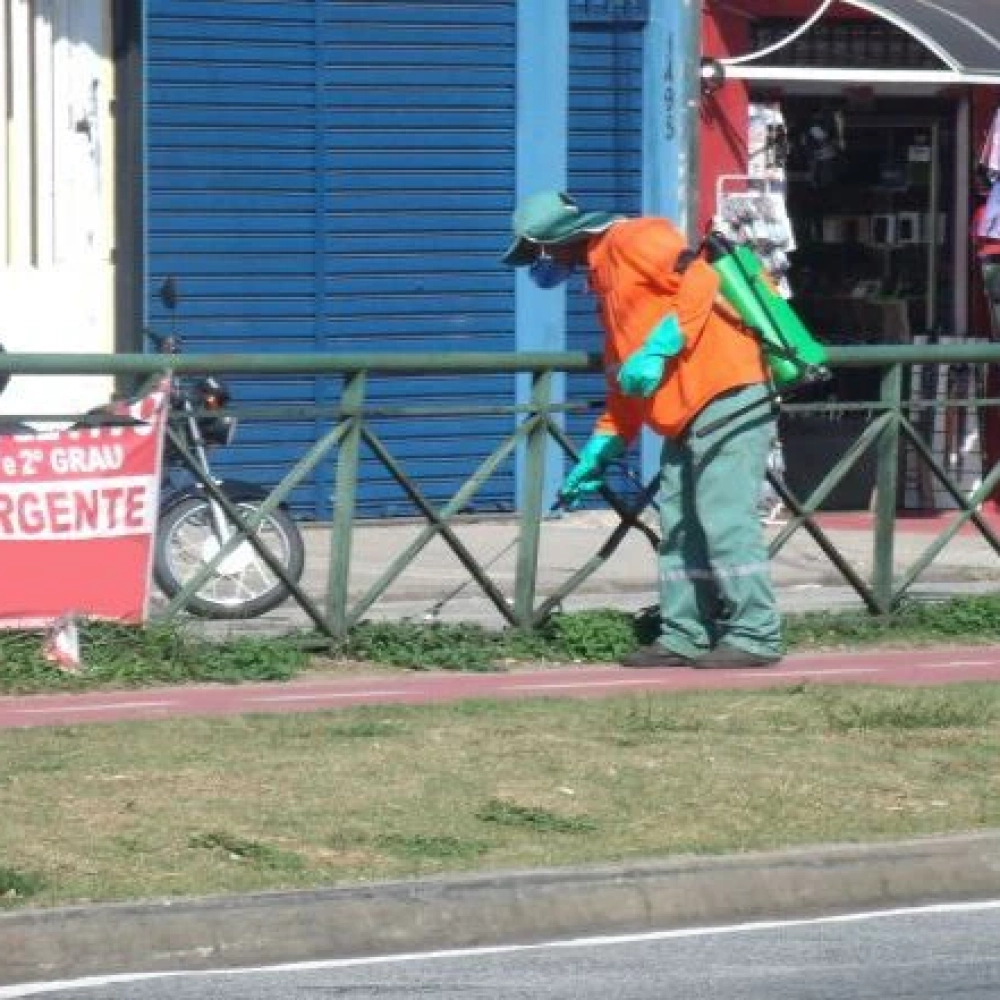 “Mata-Mato” sendo aplicado na Avenida Itavuvu