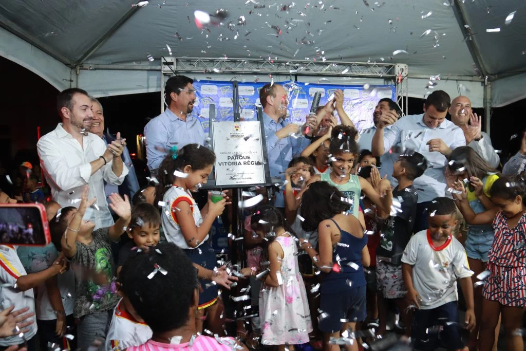 Prefeitura de Sorocaba entrega academia ao ar livre e área de lazer no Parque Vitória Régia