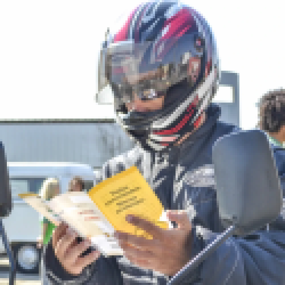 Motociclistas receberam orientações sobre segurança nesta quarta-feira