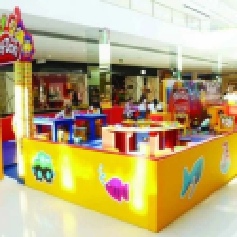 Oficina de massinha Play-Doh segue no Iguatemi Esplanada