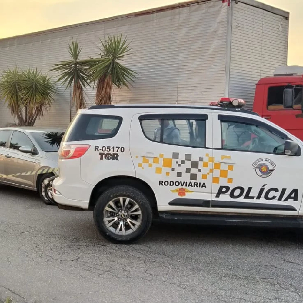 Polícia localiza veículos utilizados em um roubo à joalheria do Shopping Iguatemi