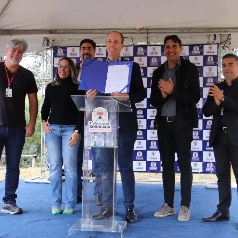 Prefeitura de Sorocaba dá início às obras de implantação de área de lazer no Jardim Santa Esmeralda