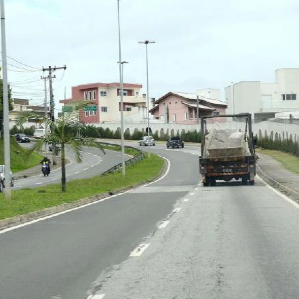 Prefeitura de Sorocaba inicia recape da avenida Engenheiro Carlos Reinaldo Mendes