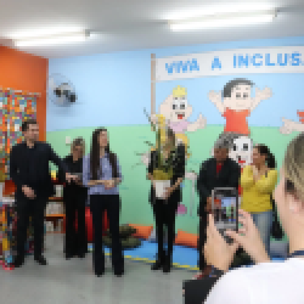Prefeitura e Pedagogia da Uniso inauguram quinta unidade do projeto “Biblioteca dos Sonhos” na rede municipal de ensino