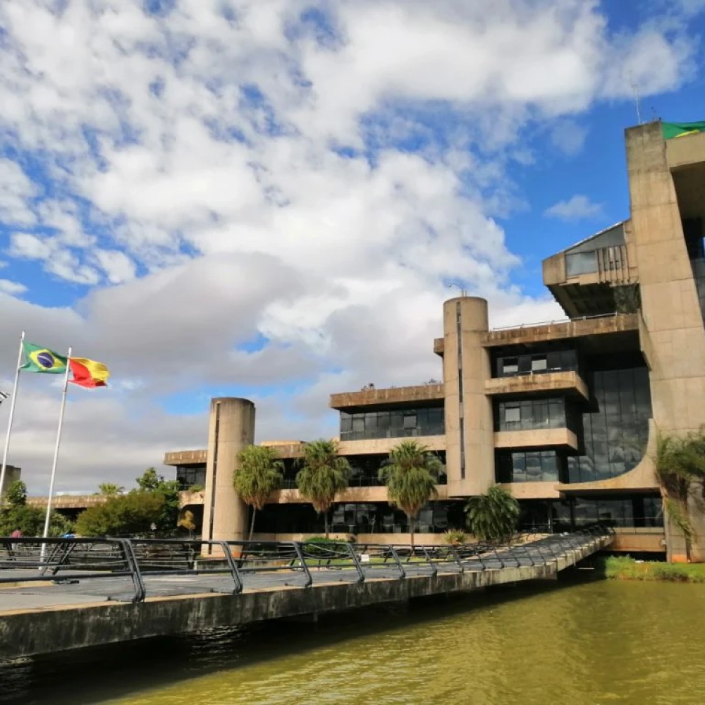 Prefeitura retoma atendimentos ao público nesta quarta-feira