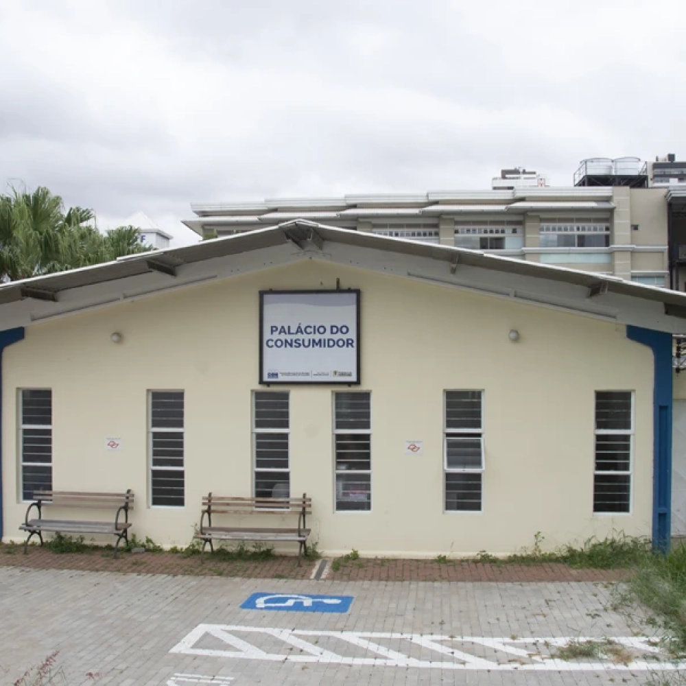 Procon Sorocaba orienta consumidores na busca dos direitos