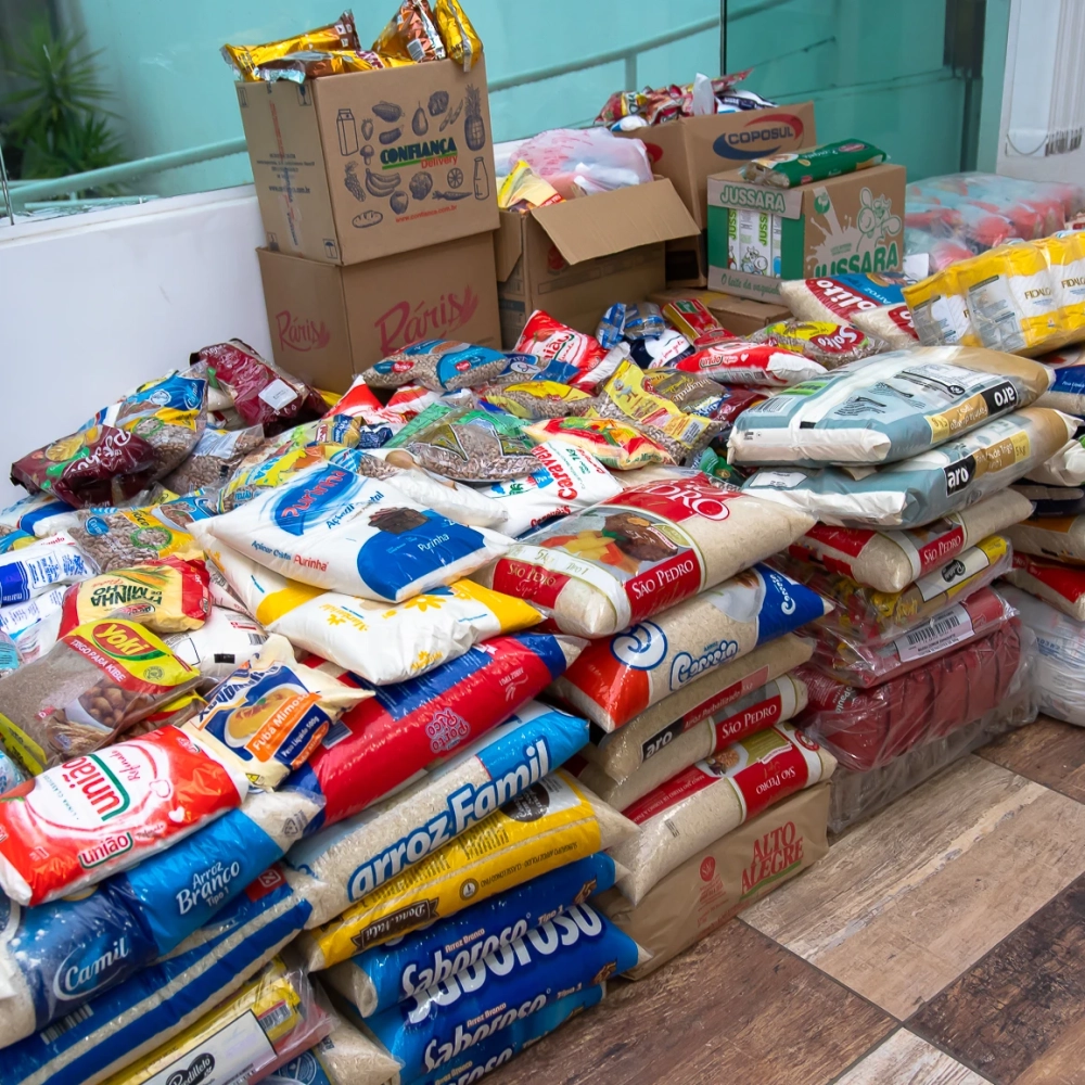 Projeto Eu doa quase 3 mil quilos de alimentos para  instituição oncológica de Sorocaba