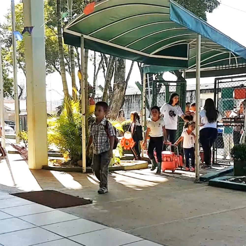 Rede municipal volta às aulas na próxima quarta-feira