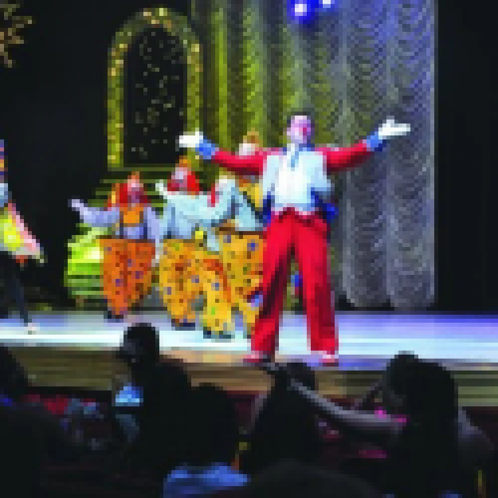 Respeitável Público! Com a palavra, quem faz os espetáculos do Tihany, o terceiro maior circo do mundo