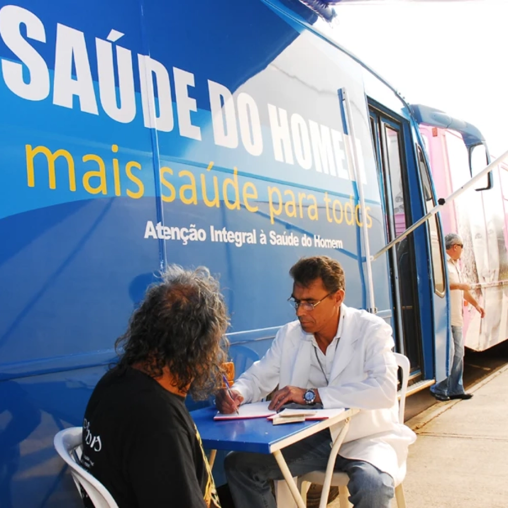 Saúde divulga programação dos Ônibus Azul e Rosa para o mês de julho