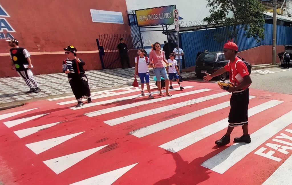 Prefeitura de Sorocaba programa calendário de dezembro com 55 ações educativas de trânsito