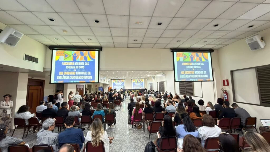 Sorocaba participa de encontros nacionais da Assistência Social em Belo Horizonte