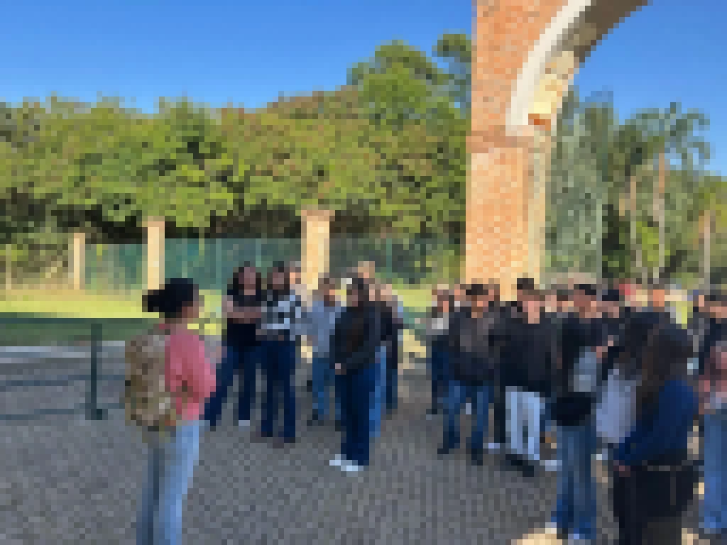 Alunos de escola estadual de Taquarituba participam de visita monitorada no Jardim Botânico de Sorocaba