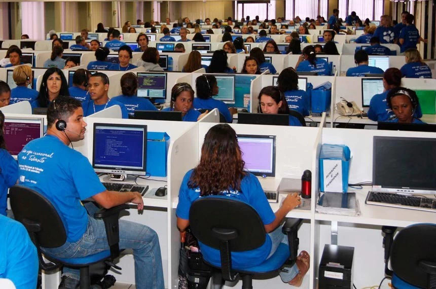 Prefeitura promove processo seletivo para atendente de telemarketing nesta terça-feira (9)