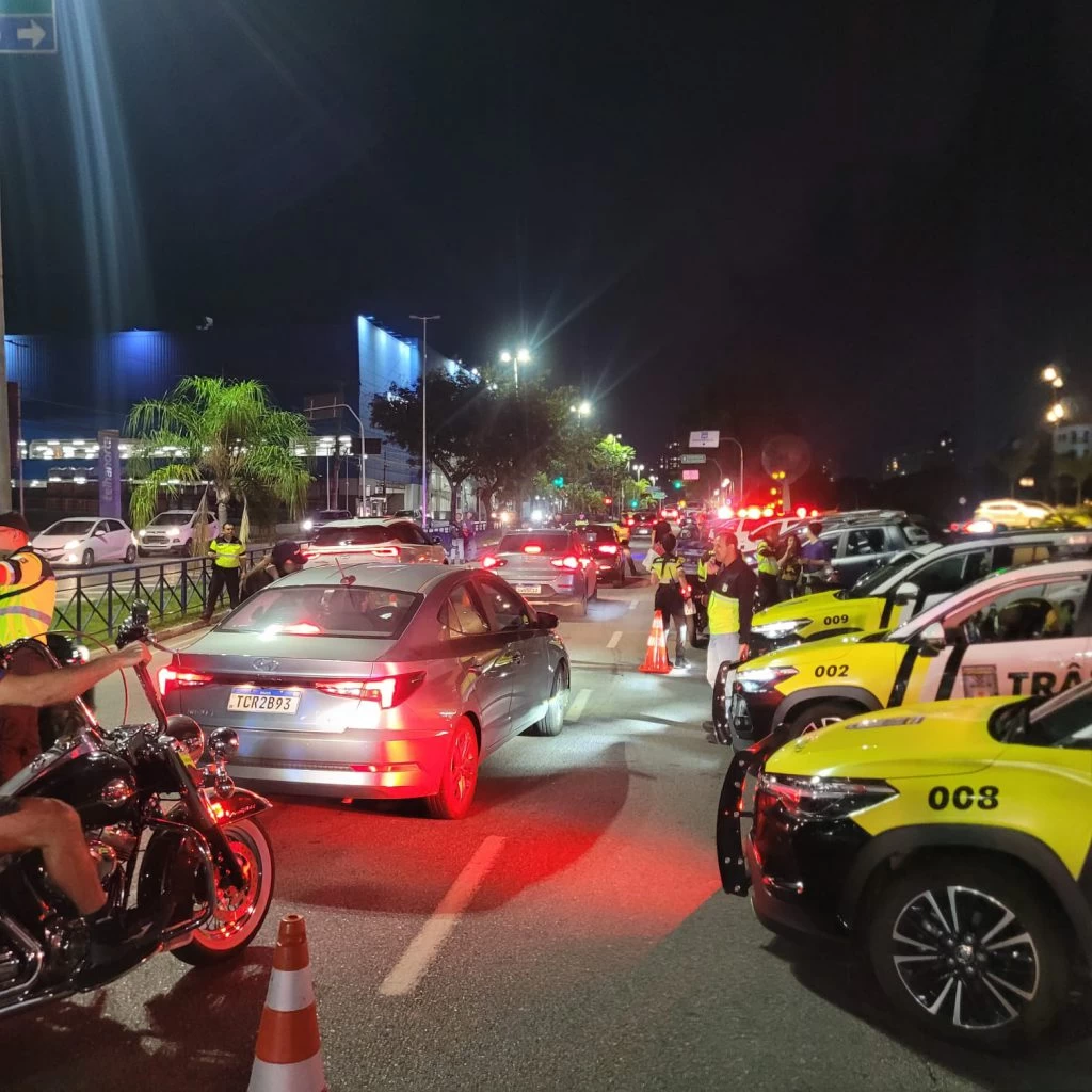 Detran, Semob e PM realizam a Operação “Direção Segura Integrada” (ODSI) na noite de sábado (6)