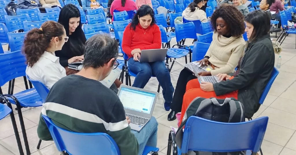 Educação de Sorocaba Inova com Inteligência Artificial para uso dos professores