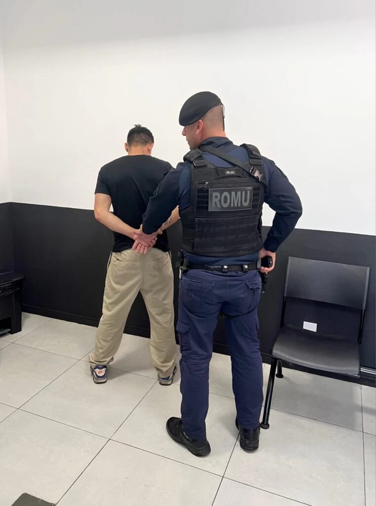 Procurado pela Justiça é identificado pela GCM durante atendimento no Plantão Policial