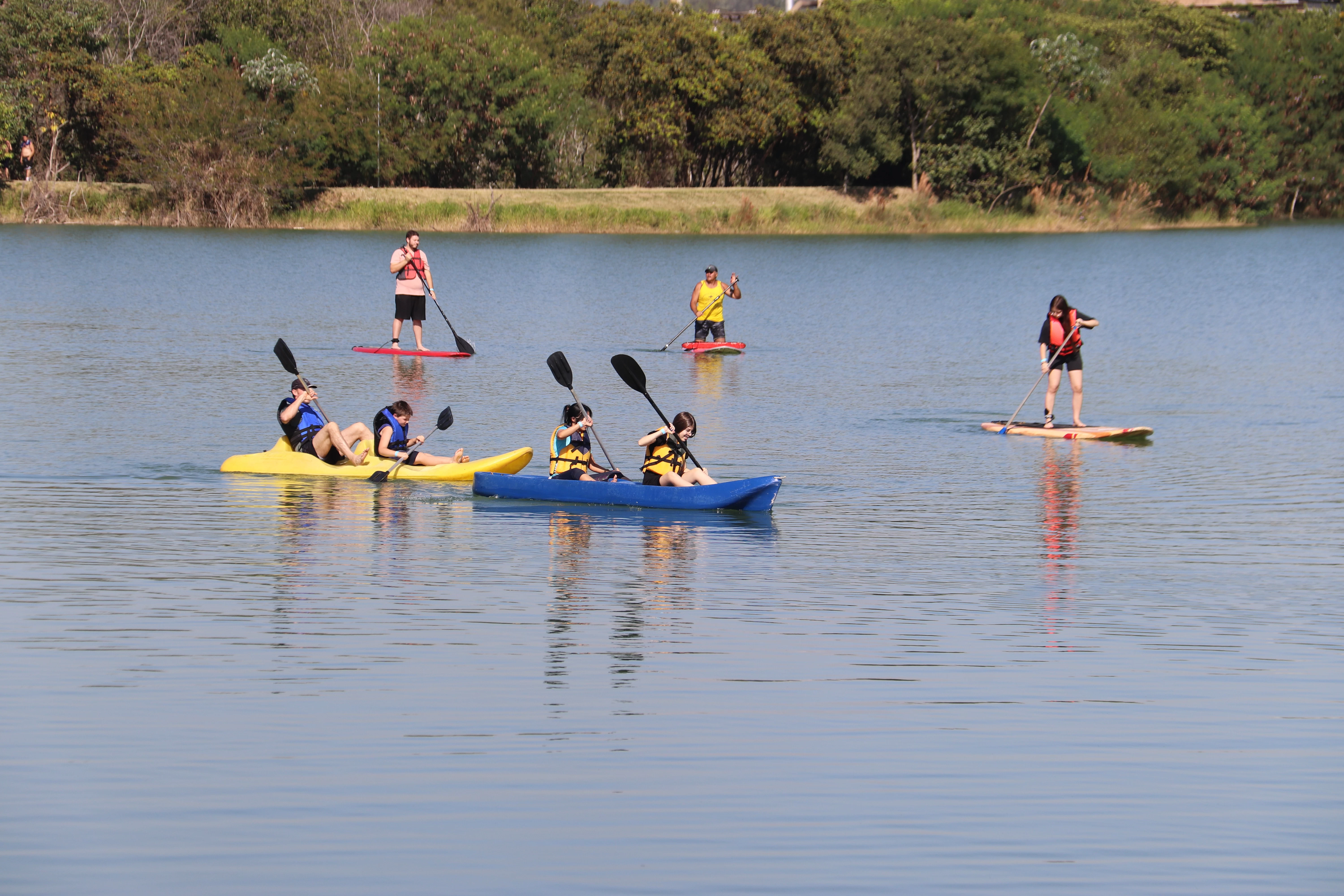 Prefeitura de Sorocaba realiza primeira edição do Passeio Aquático no Parque Porto das Águas