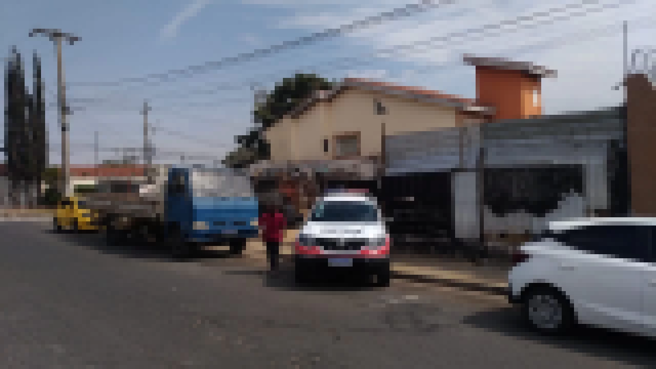 Operação Ferro-Velho interdita estabelecimento irregular nesta segunda-feira (25) no Jardim Zulmira