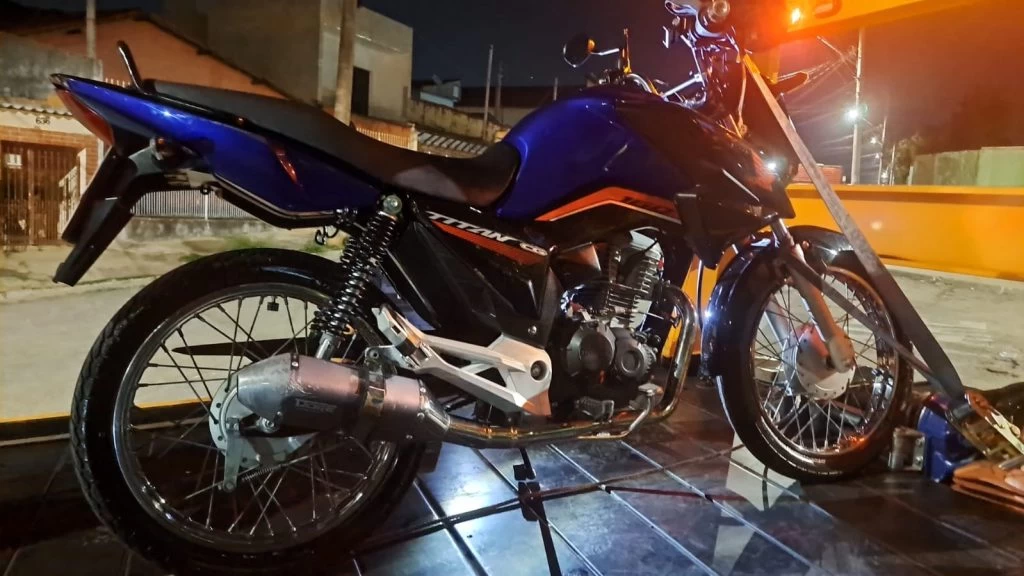 GCM apreende motocicleta com mais de R$ 30 mil em dívidas no PA Laranjeiras