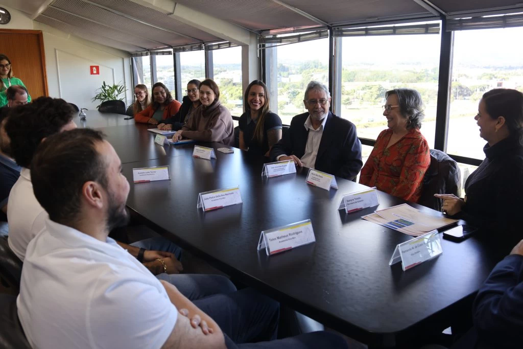 Prefeitura recebe representantes de academias parceiras do programa “Emagrecer Certo Sorocaba”