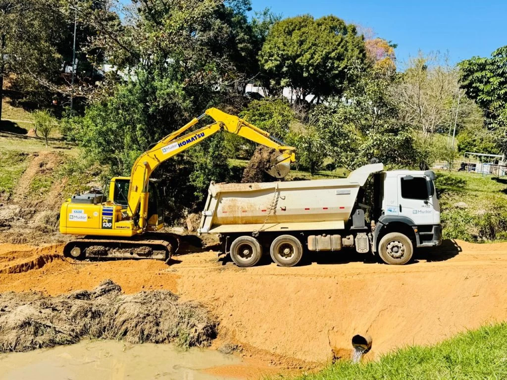 Saae/Sorocaba realiza limpeza e manutenção preventiva nas Bacias de Contenção do Campolim