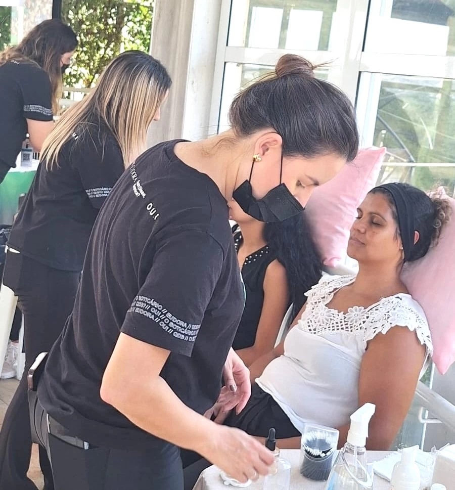 Secretaria da Mulher abre inscrições para mães atípicas interessadas em participar da ação Mulher em Foco – Dia de Beleza