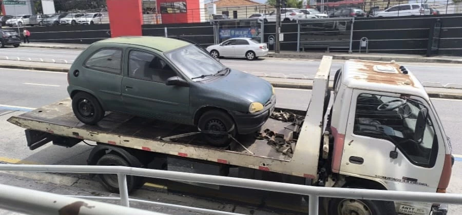 Veículo furtado é recuperado pela GCM durante patrulhamento preventivo na Vila Espírito Santo