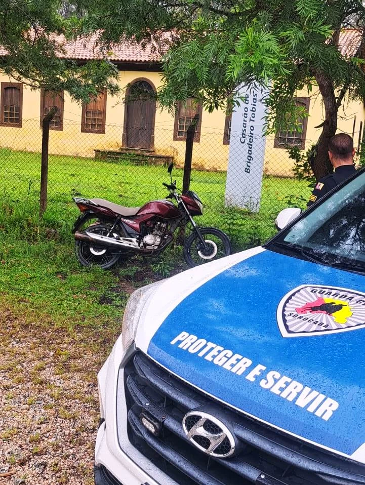 Motocicleta com queixa de furto é localizada pela GCM durante patrulhamento preventivo
