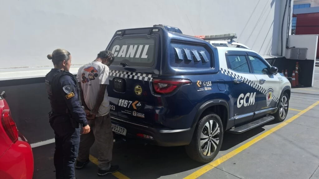 GCM detém foragido da Justiça durante patrulhamento no bairro Barcelona