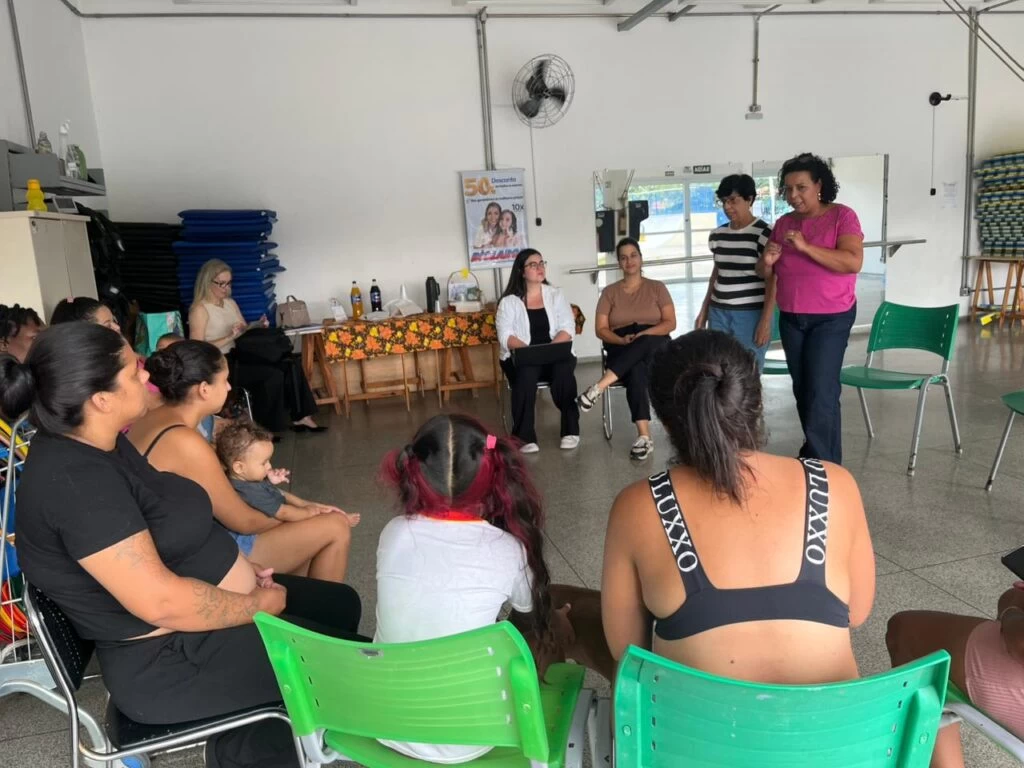 Planejamento familiar foi tema de encontros em unidades de Cras de Sorocaba neste mês de abril