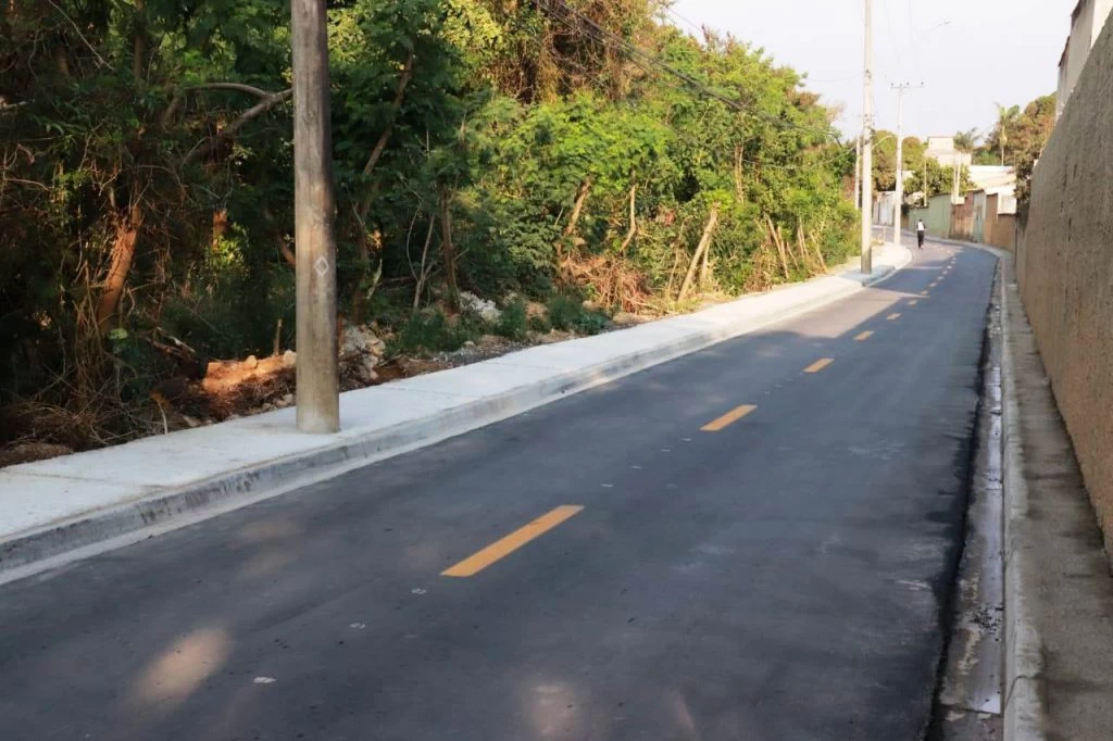 Prefeitura entrega obras de pavimentação em Brigadeiro Tobias