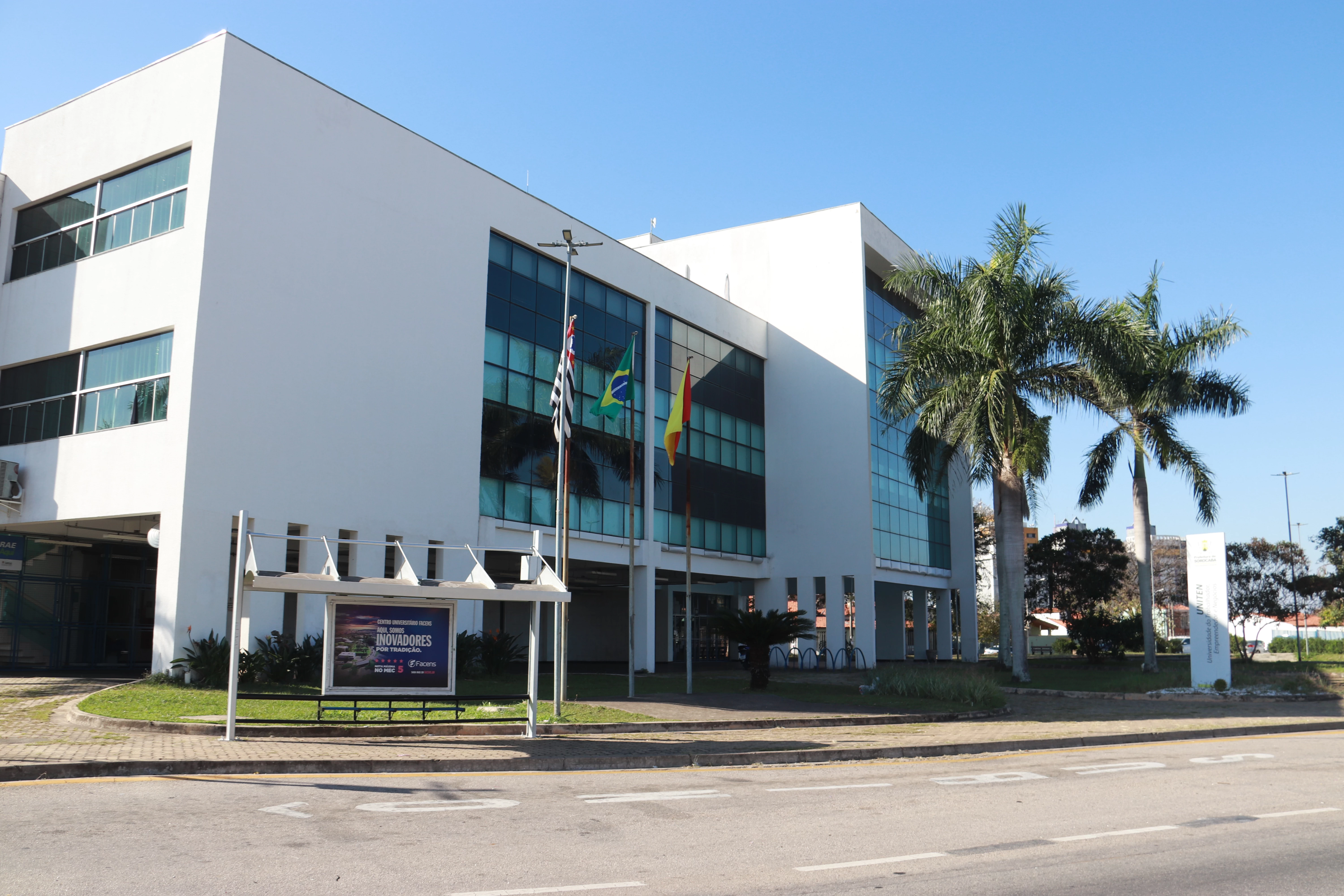 Prefeitura e Senai disponibilizam três cursos de formação profissional na área da construção civil